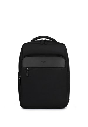 Zaino rettangolare nero con maniglia superiore, tasca frontale con cerniera e sezioni imbottite, progettato per l'uso quotidiano o professionale.