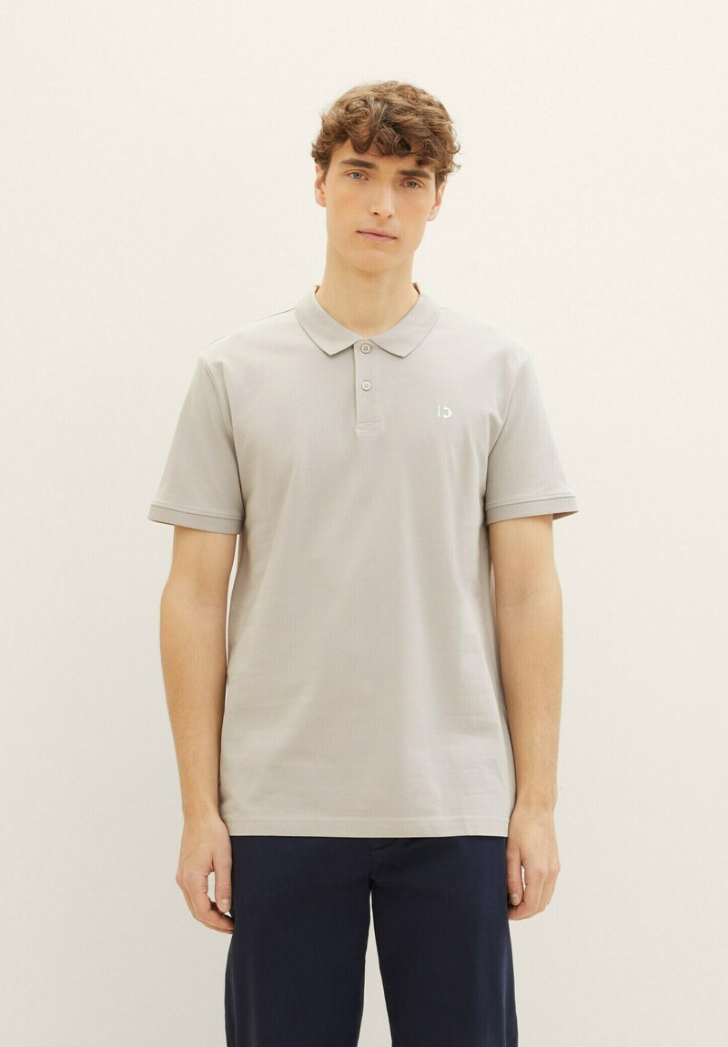TOM TAILOR DENIM MIT LOGO - Pólóing - light dove grey