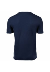 T-shirt blu navy a maniche corte con scollatura rotonda, texture liscia e senza motivi o dettagli visibili.