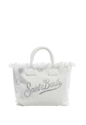 Borsa tote in tessuto bianco con bordi sfrangiati e manici imbottiti, con la scritta "Saint Barth" in carattere decorativo sul davanti.