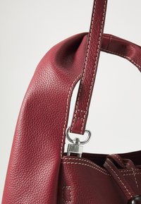 Becksöndergaard GRAIN HARPER BAG - Käekott - tibetan red