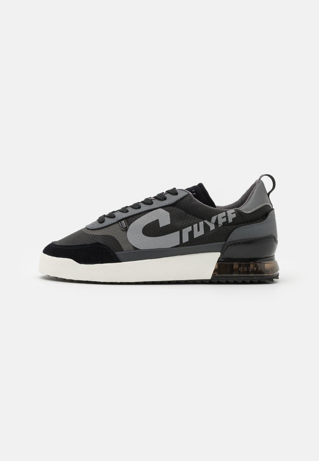 CONTRA - Matalavartiset tennarit - grey