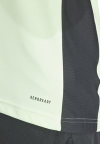 adidas Performance FUSSBALL - T-shirt basic - gruen