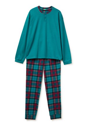 Długi rękaw top w kolorze morskim z kołnierzykiem na guziki oraz pasujący zestaw piżamowy w kratę w kolorach morskim i czerwonym, ułożony płasko na białym tle.