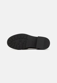 Tommy Hilfiger PENNY LOAFER - Zapatos sin cordones - black