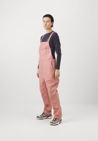 Fjällräven VARDAG DUNGAREE TROUSERS W - Āra bikses - dusty rose