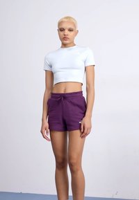 The North Face W ESSENTIAL CROPPED SLIM SHORT SLEEVE TE - Trükipildiga T-särk - barely blue