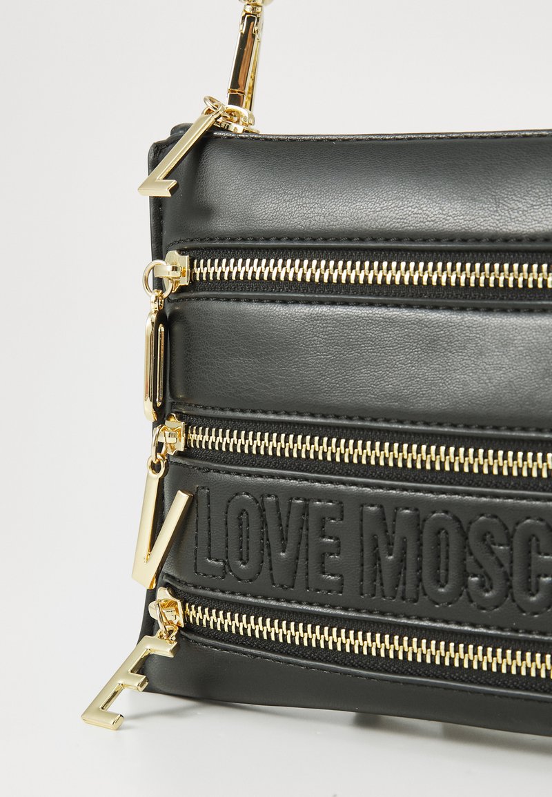 Borsa Donna Piccola a Tracolla The Bridge in Pelle Marrone linea Story a sconto