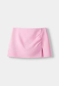 Rosa mini kjol med sidofåll och en svag sprund. Slät väv, skräddarsydd passform och rena kanter utan synlig hårdvara.