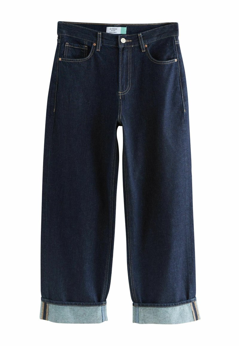 Jeans boyfriend din denim de culoare albastră închisă, cu manșete răsucite, buzunare frontale și închidere cu nasture.