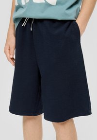 s.Oliver WIDE granatowy