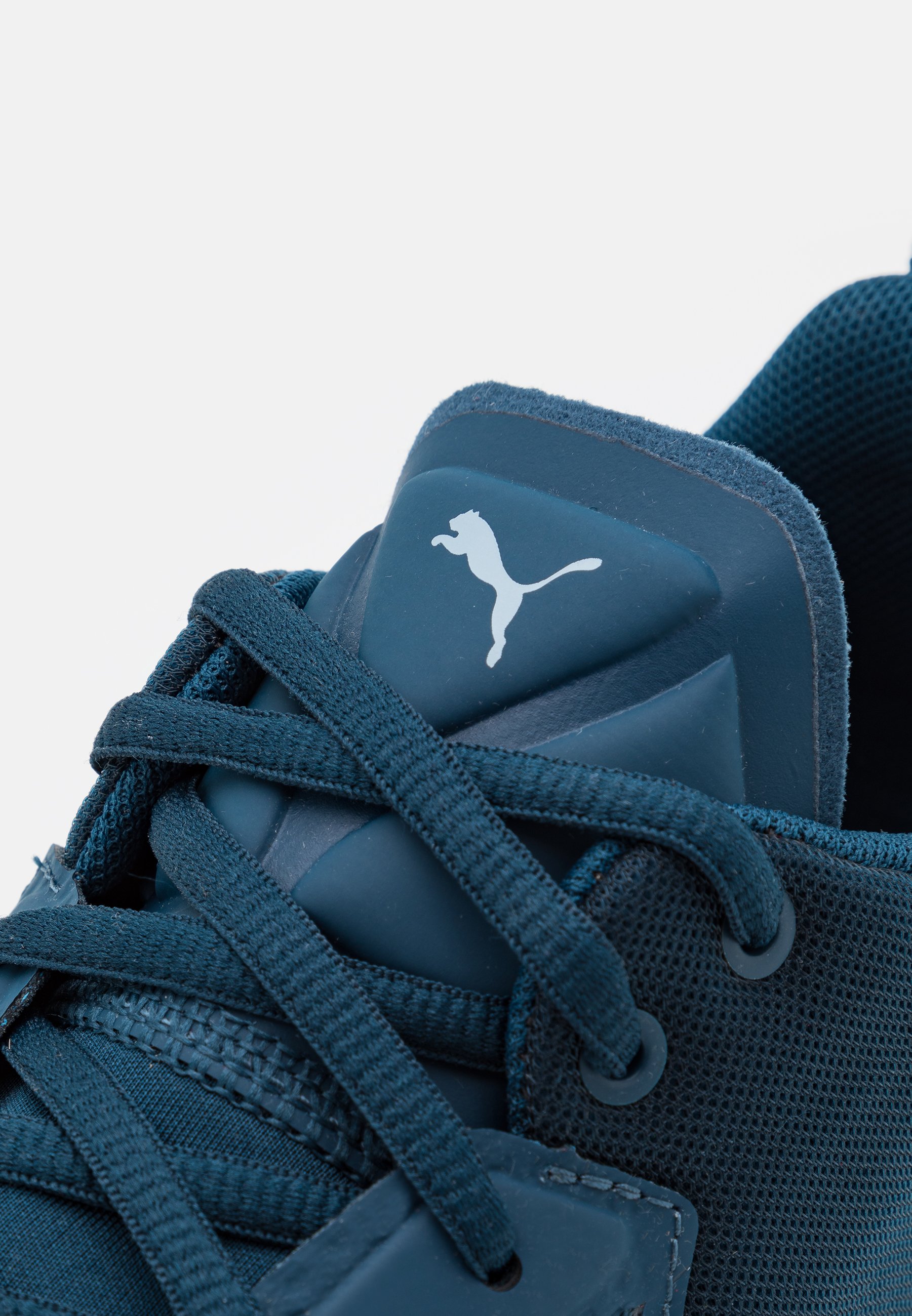 puma fuse trainers