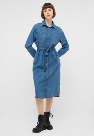 Mustang, CAMILLA DENIM DRESS - Jeanskleid - mittelblau