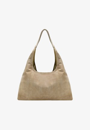 Bolso hobo de ante beige con una textura suave, abertura amplia y una sola correa para el hombro. Diseño minimalista con un sutil detalle del logo en la base.