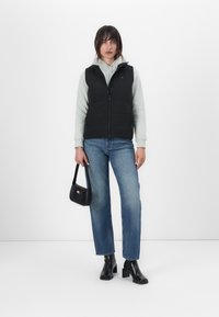 Tommy Jeans PADDED VEST - Waistcoat - black