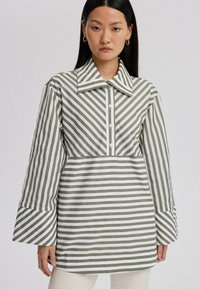 Touché Privé - ASYMMETRIC STRIPED WITH DETAIL - Tunikaer - khaki Miniaturebillede 1