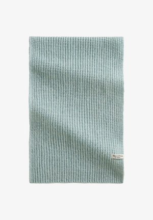 Cache-cou en tricot bleu clair. Présente une texture côtelée et une étiquette cousue dans le coin inférieur droit. Tissu doux pour la chaleur.