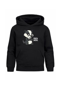 Schwarzer Hoodie mit einem Cartoon-Dachsbär, der die Arme verschränkt, und dem Text "FRECH DACHS" auf der vorderen Mitte gedruckt.