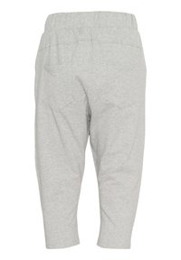 Grå, tekstureret stofbukser med elastisk talje, der har to baglommer og en tapered ben design.