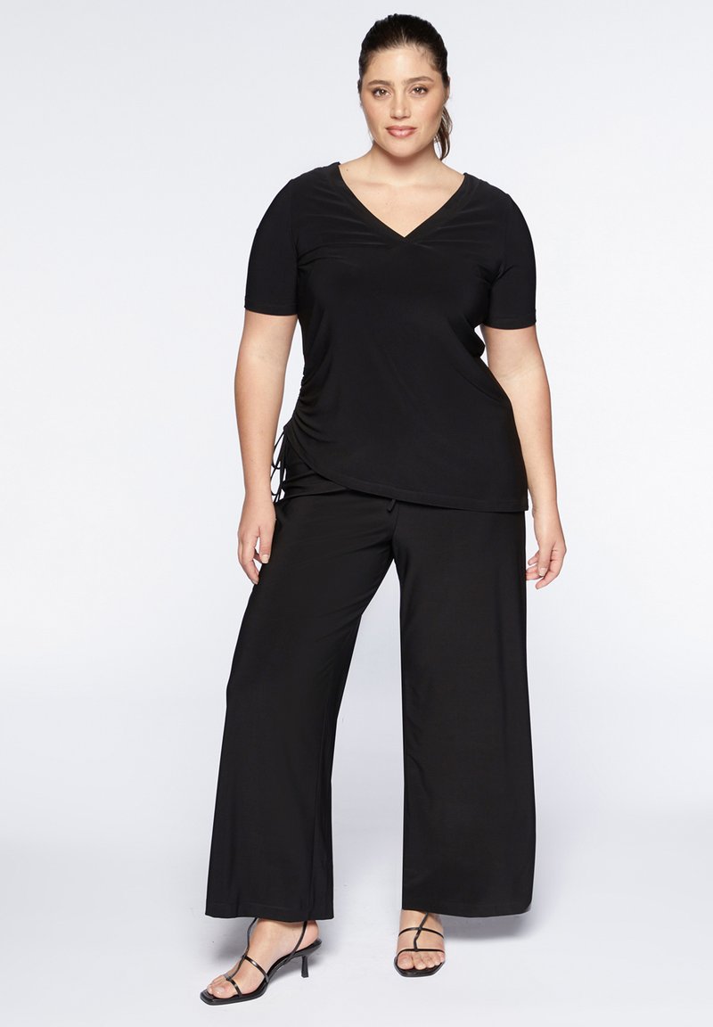 Fiorella Rubino T-shirt basic zwart