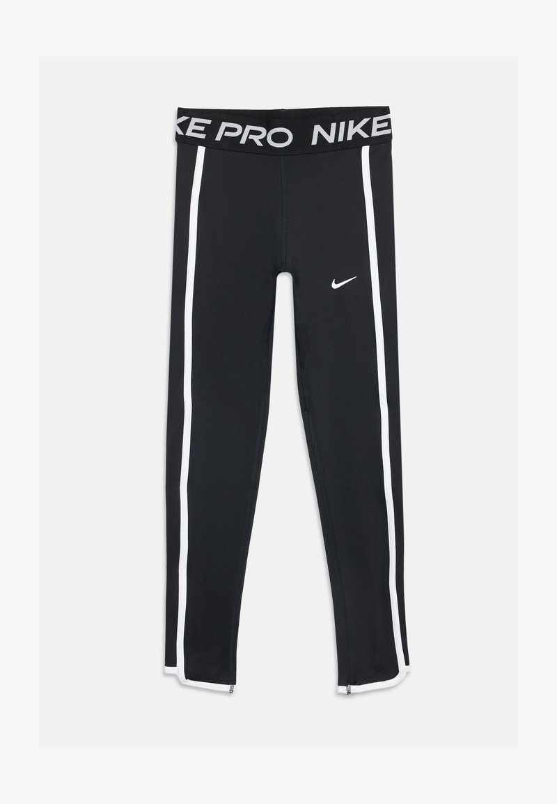 Μαύροι κολάν Nike Pro με λευκές πλαϊνές ρίγες, λευκό λογότυπο Nike στο δεξί πόδι και λογότυπο Nike Pro στη μέση.