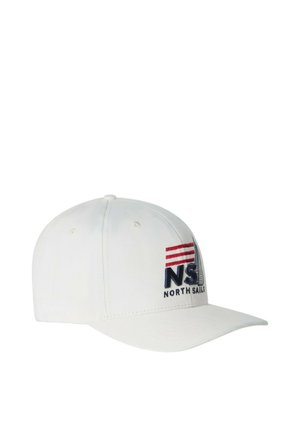 Cappellino da baseball bianco con logo "NS" e "North Sails" ricamato in blu navy e rosso sul pannello frontale.