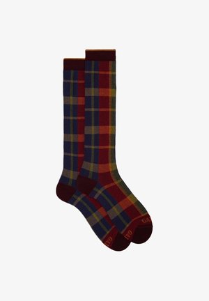 Calzini alti fino al ginocchio con un motivo a quadri multicolore in bordeaux, blu navy e giallo, con una texture liscia e polsini solidi a contrasto.