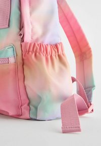 Next DOUBLE HANDLE  - REGULAR FIT - Skoletasker - multi ombre rainbow