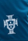 PORTUGAL FPF TRAINING SHORTS W/ POCKETS - Ένδυση εθνικής ομάδας - dark blue silver-coloured