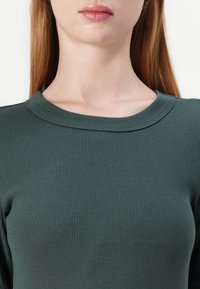 Replay DRESS - Vestito di maglina - bottle green