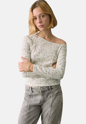 Blouse - ecru