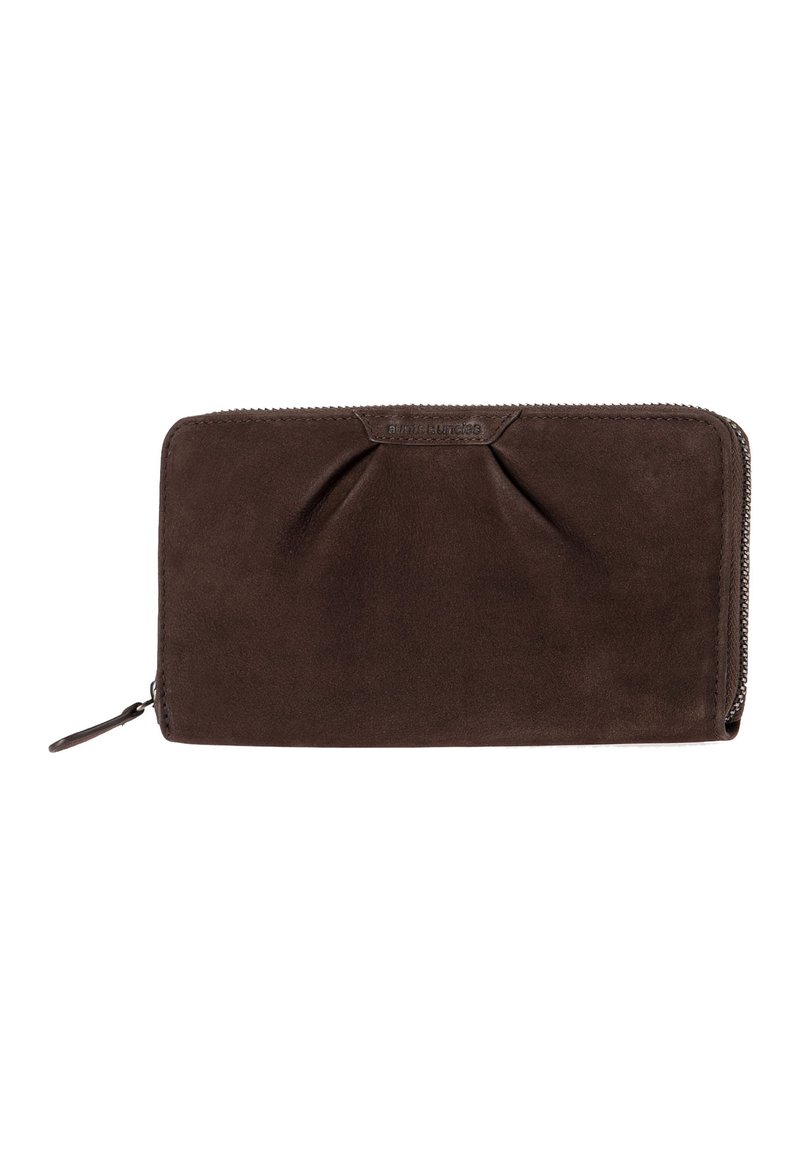 Bruine leren portemonnee met een matte afwerking, voorzien van een geplooid ontwerp aan de voorkant en een ritssluiting rondom met een klein lipje.