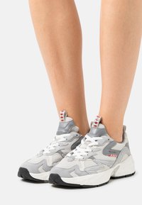 GANT MARDII - Trainers - gray