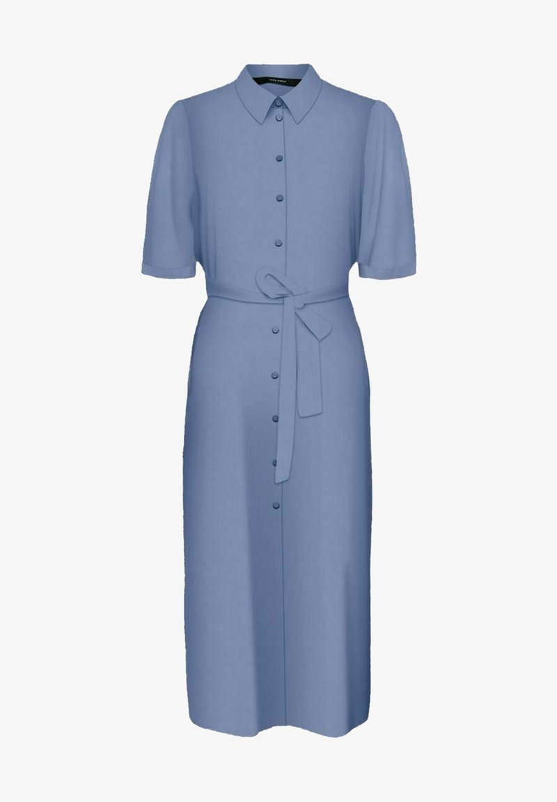 Abito camicia midi blu chiaro con maniche corte, bottoni frontali, colletto e cintura coordinata legata in vita.