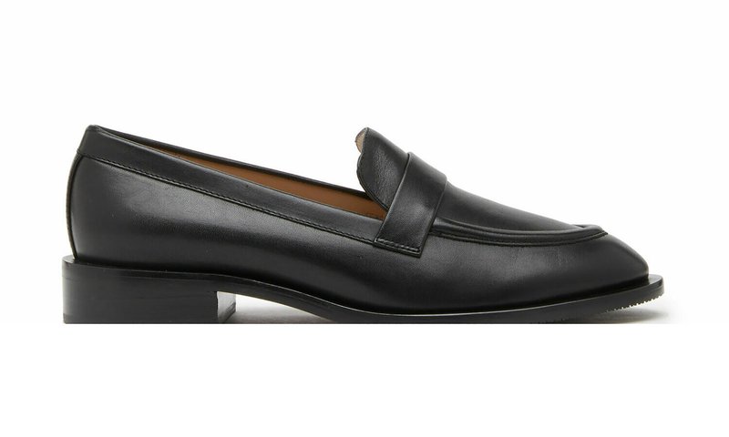 Stuart Weitzman - PALMER SLEEK  - Slipper - black, Vergrößern