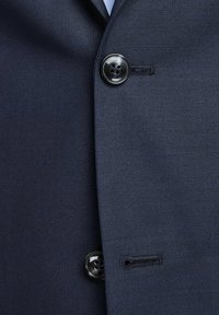Thumbnail Image 8