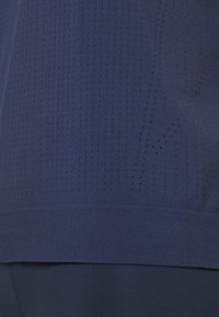 Athleta IN MOTION TEE - T-shirt básica - dress blue