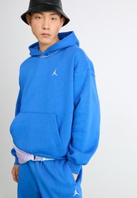 Jordan JORDAN BROOKLYN FLEECE - Treniņtērpa apakšdaļas - sport blue/white