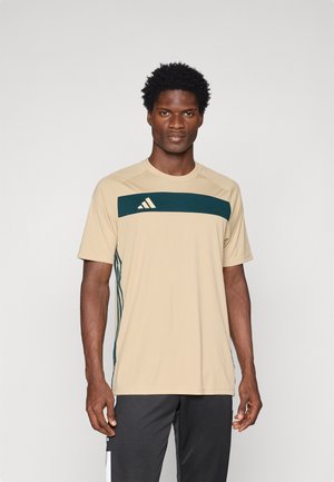 TIRO - T-shirt med print - khaki/aurora ivy