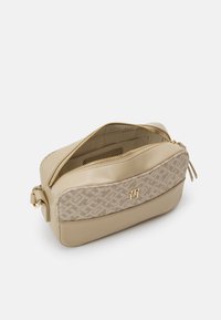 Tommy Hilfiger - Torba na ramię
