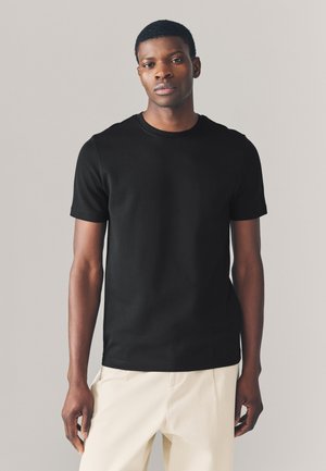 Next T-Shirt basic - black