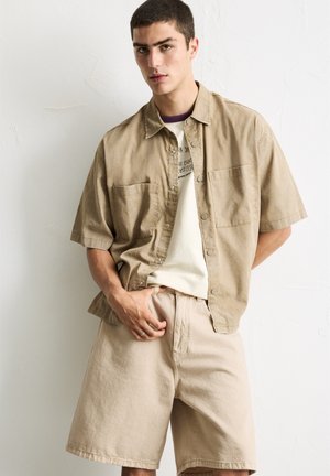 BAGGY - BERMUDA - Shorts di jeans - beige