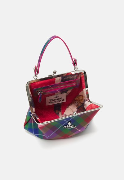Vivienne Westwood GRANNY FRAME PURSE - Sac à main - candy