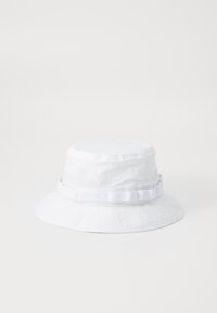 Thumbnail Image 2