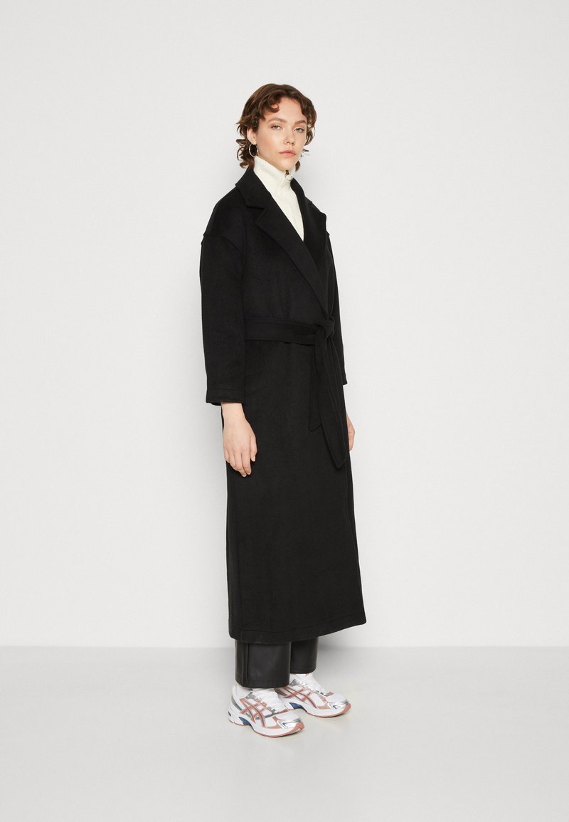Object Long - Manteau classique - black