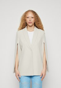 Vero Moda VMMISCHA LOOSE CAPE - Blejzr - silver lining