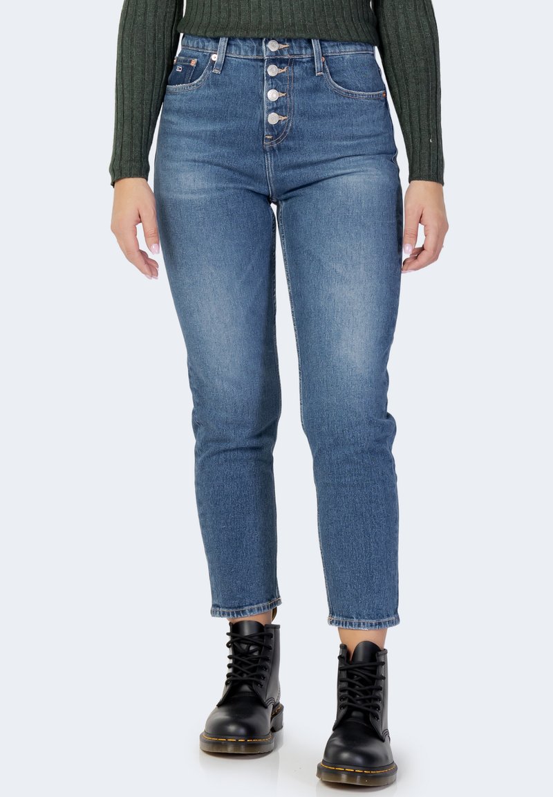 Tommy Jeans IZZIE BF Jeans Slim Fit denim/blue denim Zalando.de