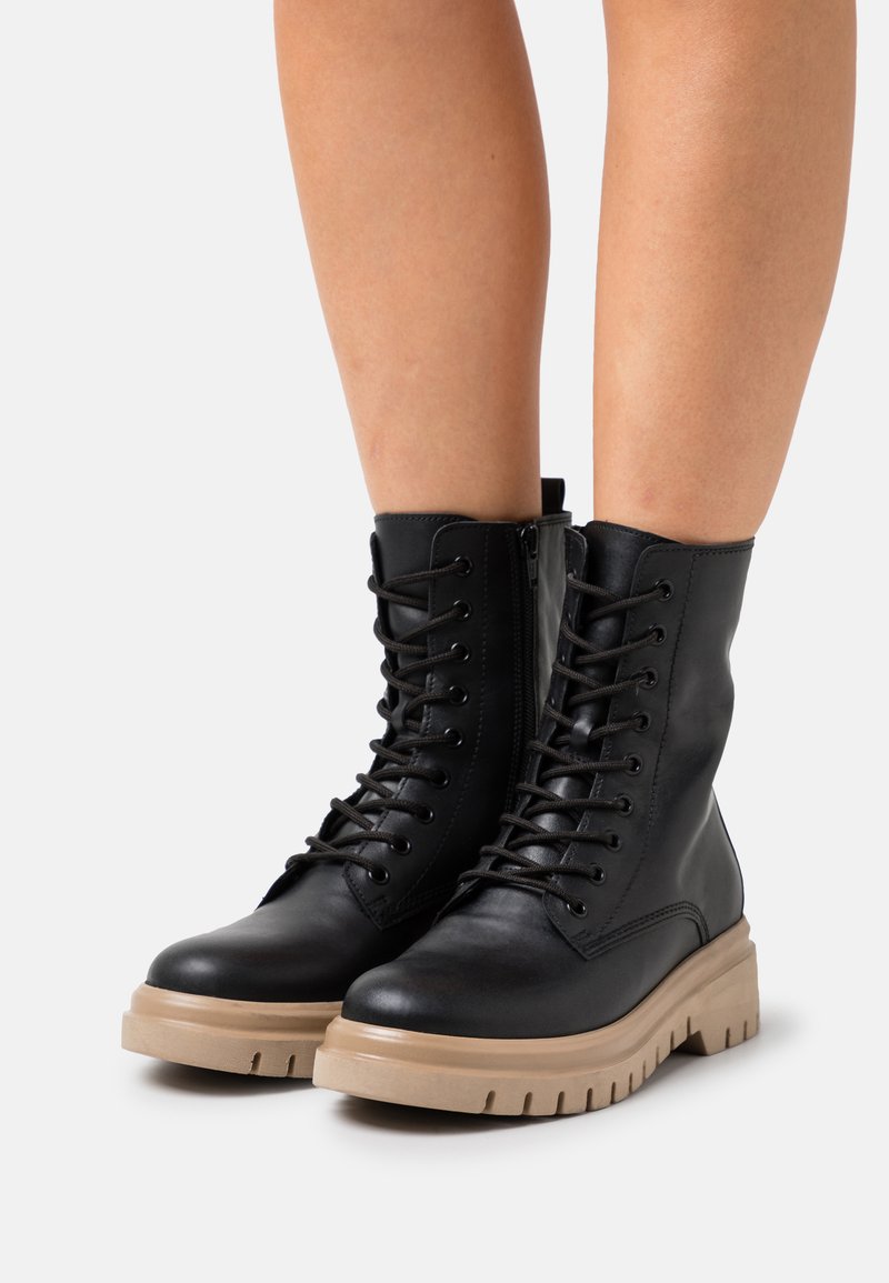 gabor capri ankle boots
