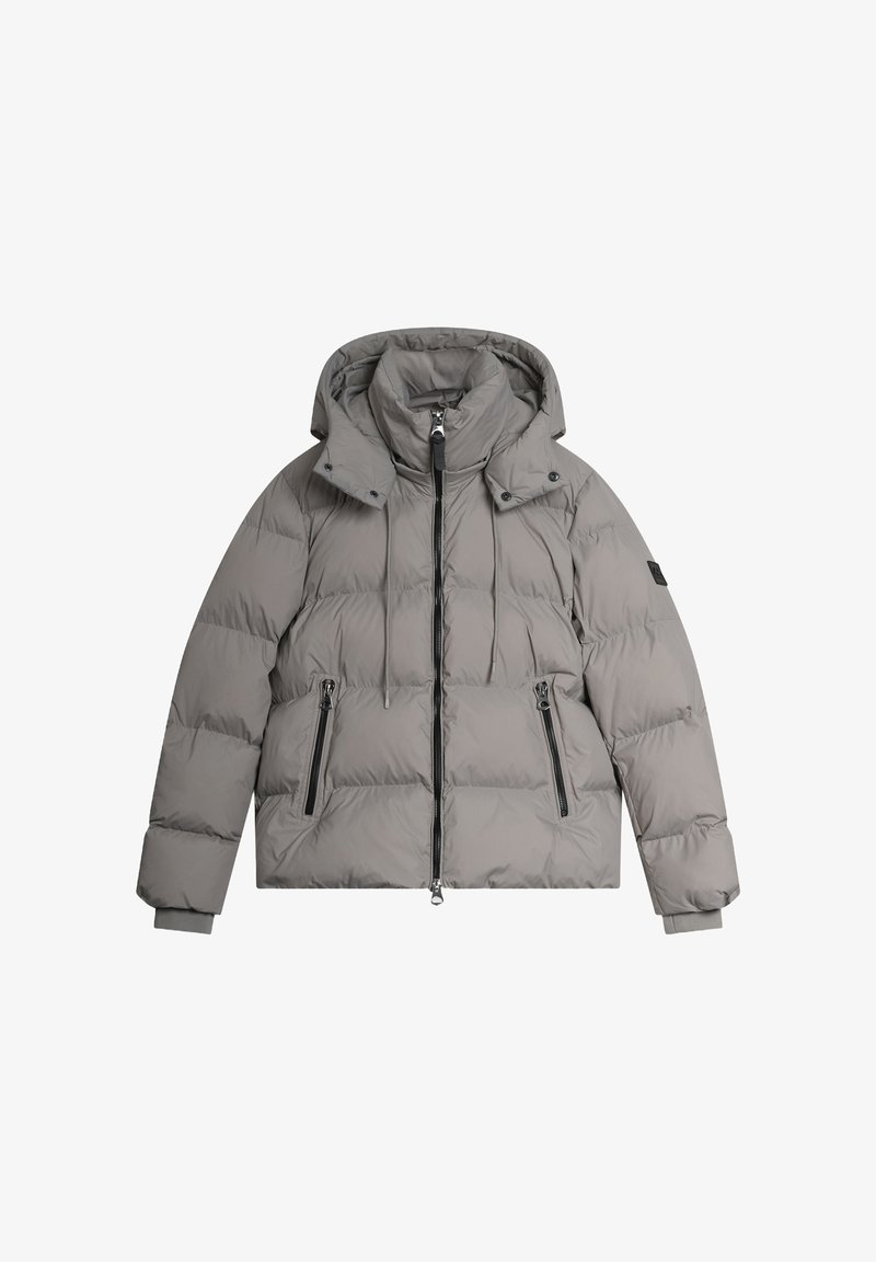 Chaqueta acolchada gris con capucha, que presenta un cierre de cremallera frontal, dos bolsillos con cremallera y un diseño acolchado para aislamiento. Textura suave y puños elásticos.