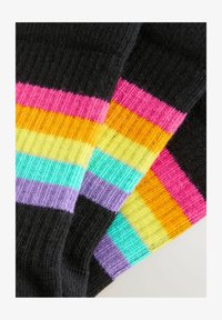 Valitud, pastel rainbow